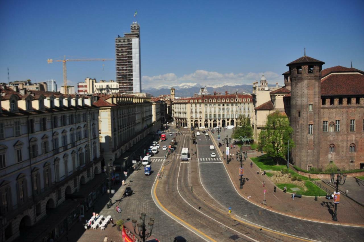 トリノMansarda In Piazza Castelloアパートメント エクステリア 写真